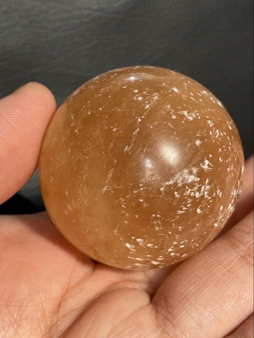 118g Orange selenite (Category: Other Home Decor) located in Las Pinas. Submitted by opalescent.crystals (Listing ID 1463835683, Image 3). Description: .