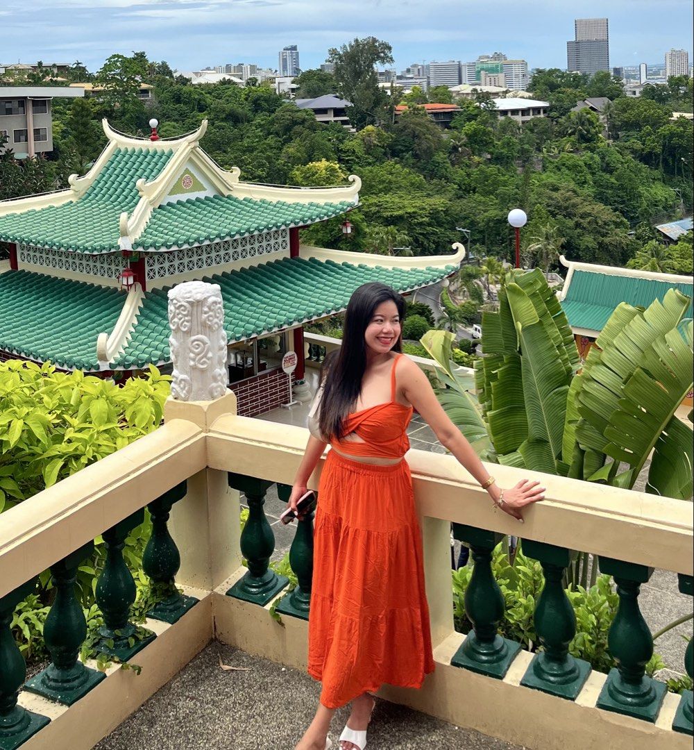 Orange sets (Category: Sets or Coordinates) located in Manila. Submitted by reynreyn1226 (Listing ID 1463778177, Image 1). Description: Used once.