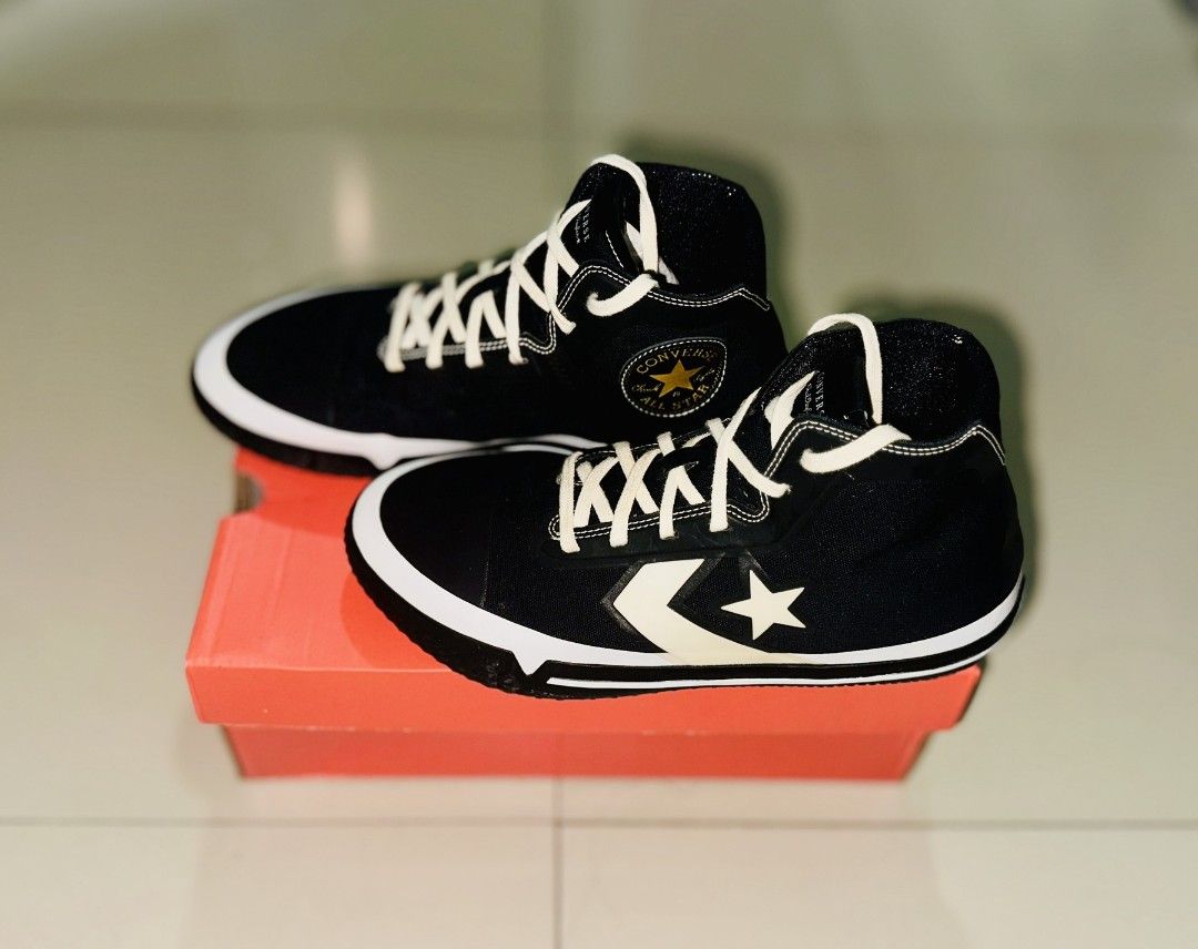 ORIGINAL Converse Cons BB Inspired Sneakers (Category: Sneakers) located in Quezon City. Submitted by grabagem (Listing ID 1463743940, Image 1). Description: - Black and white Converse All Star BB Jet Mid basketball shoes - High-top design - Classic star logo - Lace-up closure for a secure fit - Comes with original box - Ideal for basketball court or everyday casual wear.