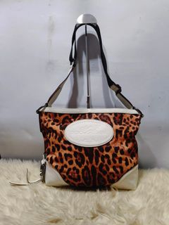 (Category: ) located in . Submitted by secondhand_shop2 (Listing ID 1463782612, Image 1). Description: .
