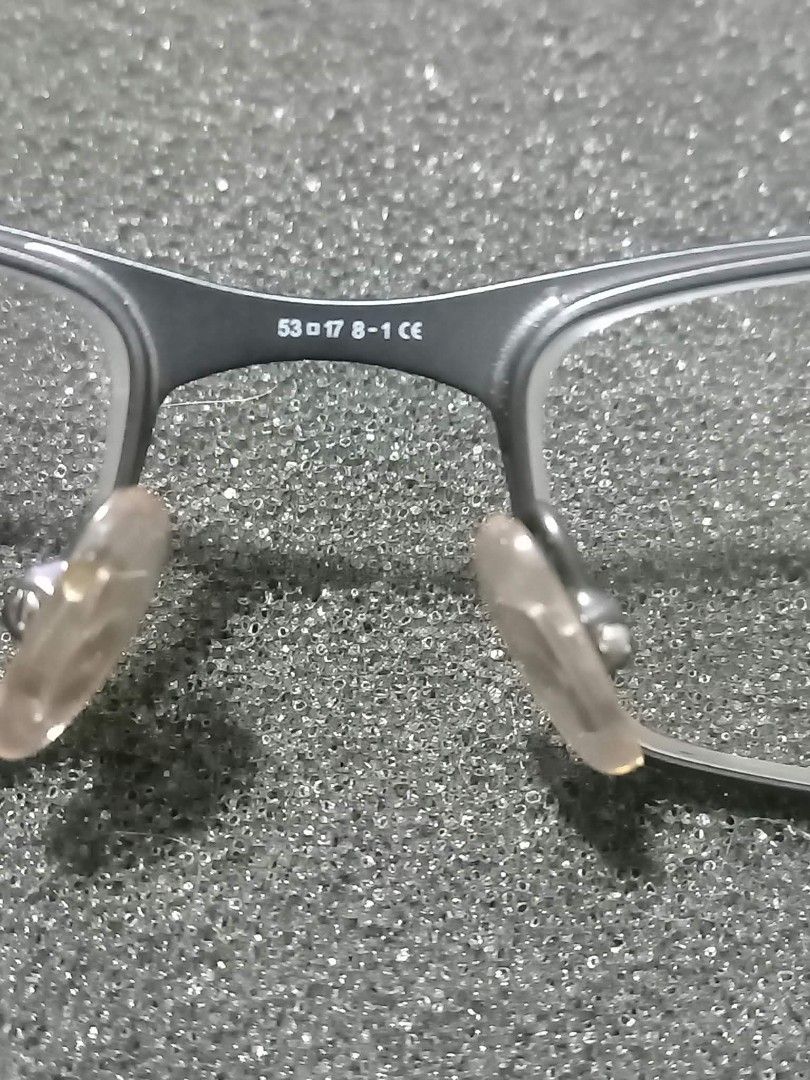Original Gucci Eyewear Replaceable Lens (Category: Sunglasses & Eyewear) located in Mandaluyong City. Submitted by daddyjpanlilio24 (Listing ID 1463888695, Image 3). Description: P 2500+sf Like new no issue No case Mandaluyong Shipping/Payment: Gcash/Maya Jnt payment 1st no cod Lalamove payment upon rider pick up.