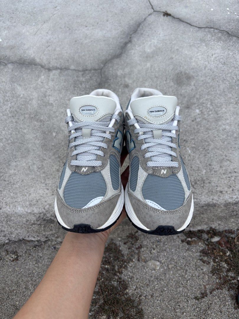 Original New Balance 2002R 💯 (Category: Sneakers) located in Tarlac. Submitted by outsource.psg (Listing ID 1463872862, Image 2). Description: Original New Balance 2002R 💯 Size: 6 women Excellent Condition (Maganda sa personal) P1650 + Shipping Dm Sure Buyer .