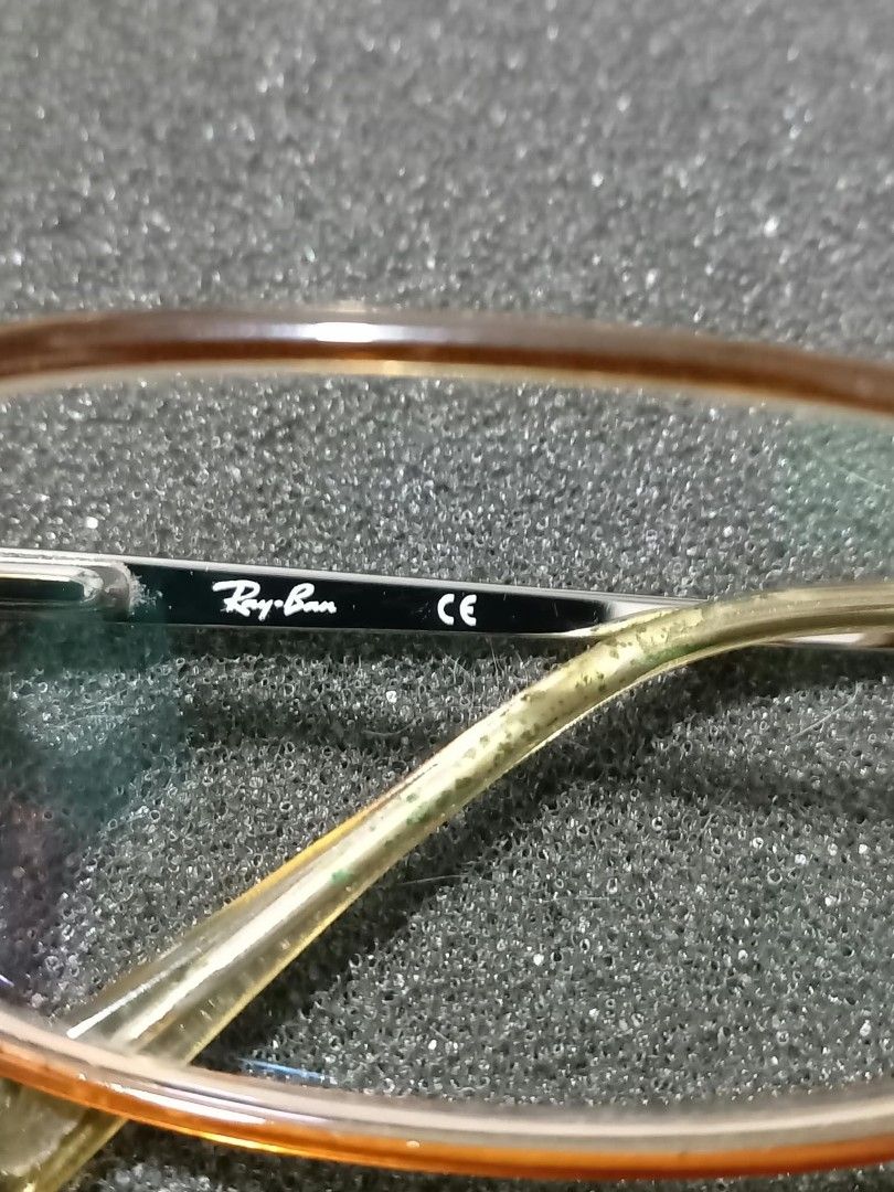 Original Rayban Eyewear Replaceable Lens Unisex (Category: Sunglasses & Eyewear) located in Mandaluyong City. Submitted by daddyjpanlilio24 (Listing ID 1463889249, Image 2). Description: P 2500+sf Like new No issue No Case Mandaluyong Shipping/Payment: Gcash/Maya Jnt payment 1st no cod Lalamove payment upon rider pick up.