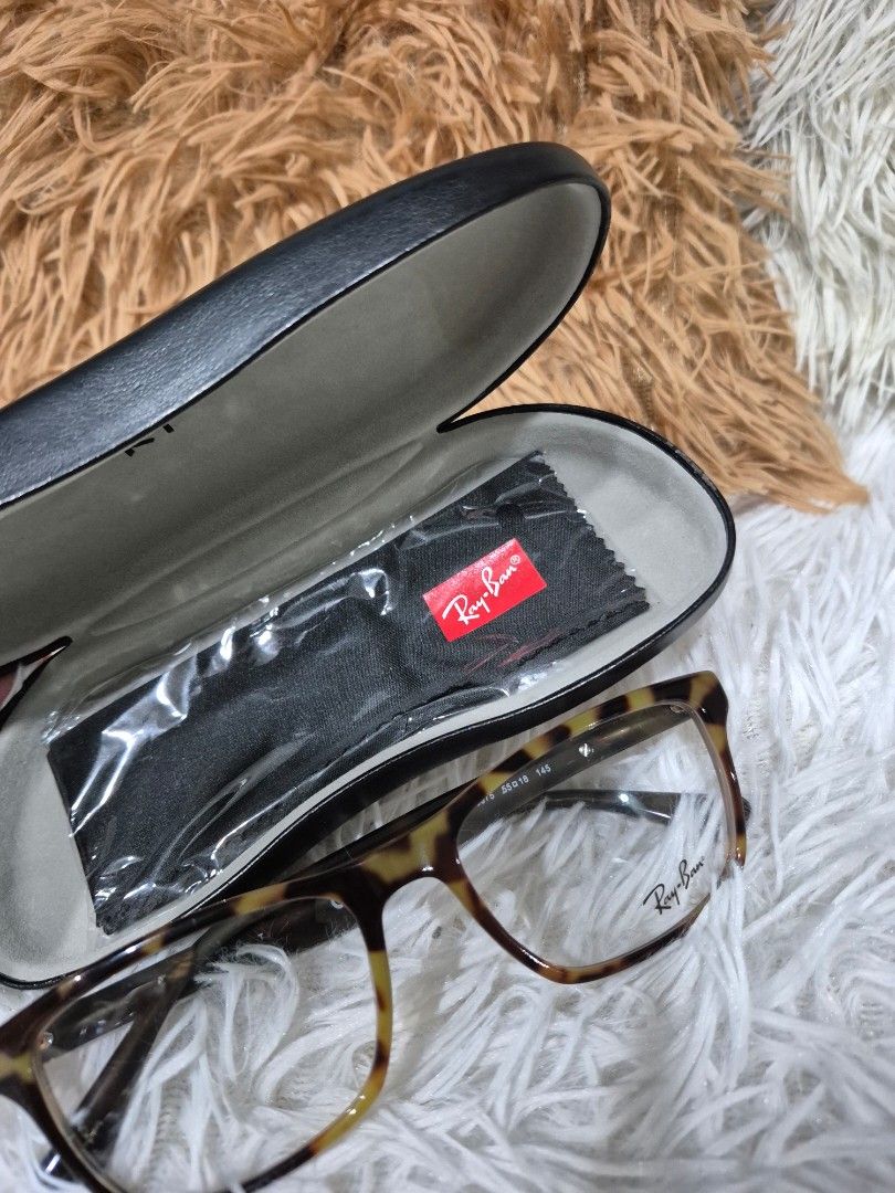 Original Rayban Optic Eyewear (Category: Sunglasses & Eyewear) located in Cavite. Submitted by chaellebrandsluxe (Listing ID 1463902395, Image 2). Description: what you see is what you get Bought on sale SRP:12,990.