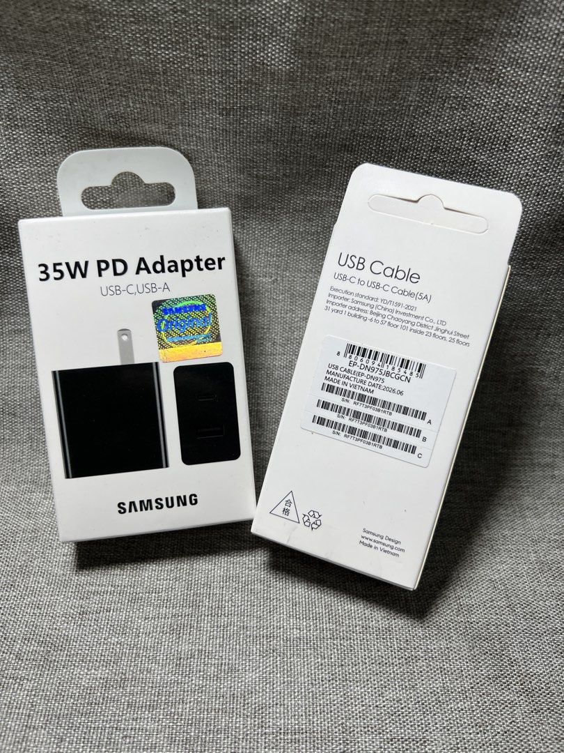 Original Samsung 35W Type-C Charger Set (Category: Chargers & Cables) located in Manila. Submitted by warm_jamin (Listing ID 1463926785, Image 2). Description: ⚡ Original Samsung 35W Type-C Charger Set Power up your compatible devices with a reliable Samsung 35W Type-C Charger Set Perfect for everyday charging at home, work, or while traveling. ✅ Original Samsung ✅ 35W Fast Charging ✅ Type-C Charger Set ✅ Black Color ✅ Brand New & Sealed ✅ Fast &