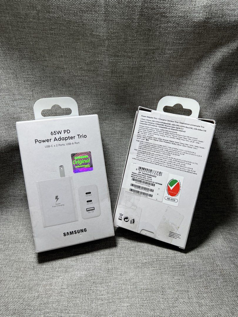Original Samsung 65W Power Adapter (Category: Chargers & Cables) located in Manila. Submitted by warm_jamin (Listing ID 1463926167, Image 2). Description: ⚡ Original Samsung 65W Power Adapter Power up your compatible devices with the Original Samsung 65W Power Adapter designed for fast and reliable charging. ✅ Original Samsung ✅ 65W Fast Charging ✅ Available in Black & White ✅ Brand New & Sealed ✅ Compact & Convenient Design ✅ Perfect for compati