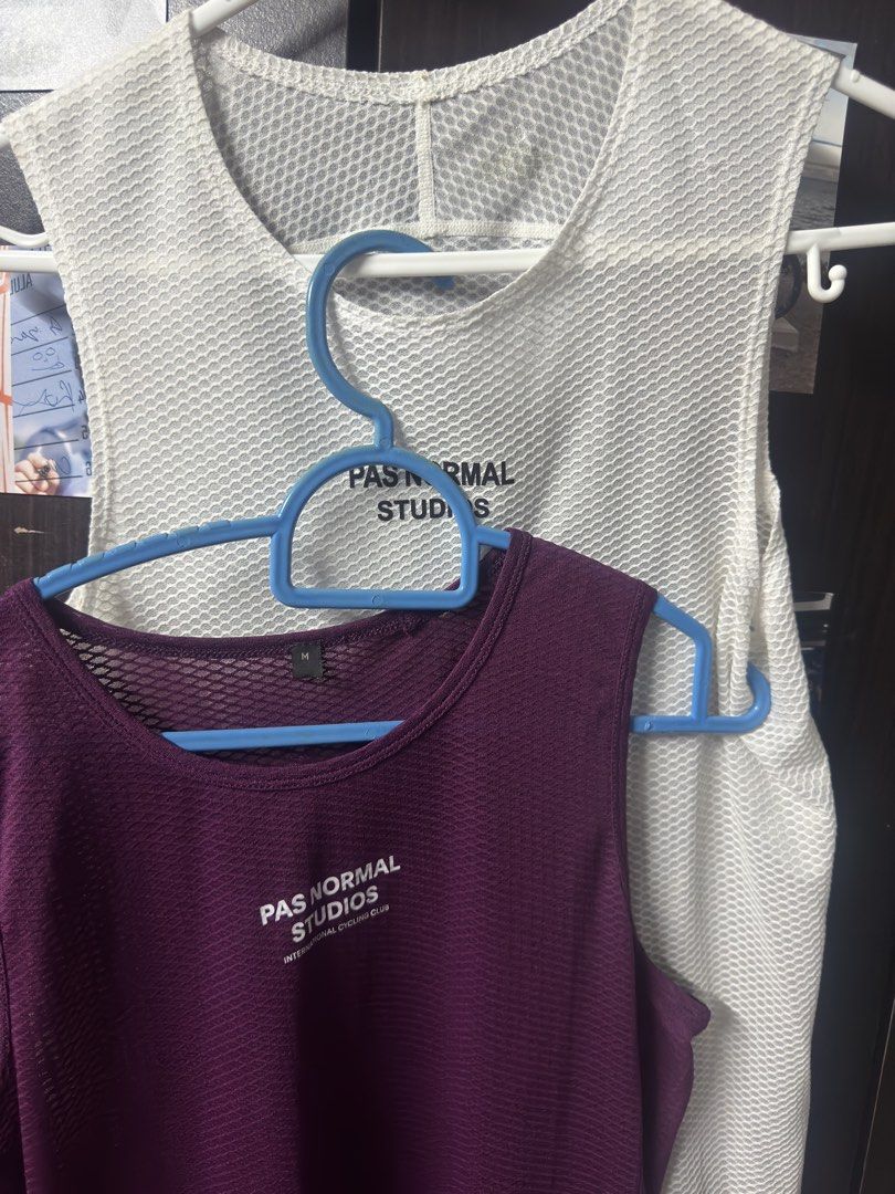Pas Normal Studios (Category: Activewear) located in Simpang Ampat. Submitted by cyclingabib (Listing ID 1463935774, Image 3). Description: 2 pair 100.