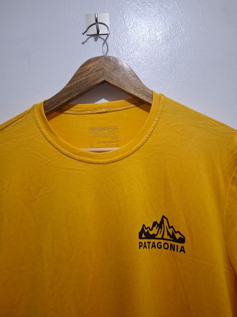 Patagonia size med (Category: Tshirts & Polo Shirts ) located in Tarlac. Submitted by christopher.24 (Listing ID 1463872907, Image 2). Description: excellent condition legit.