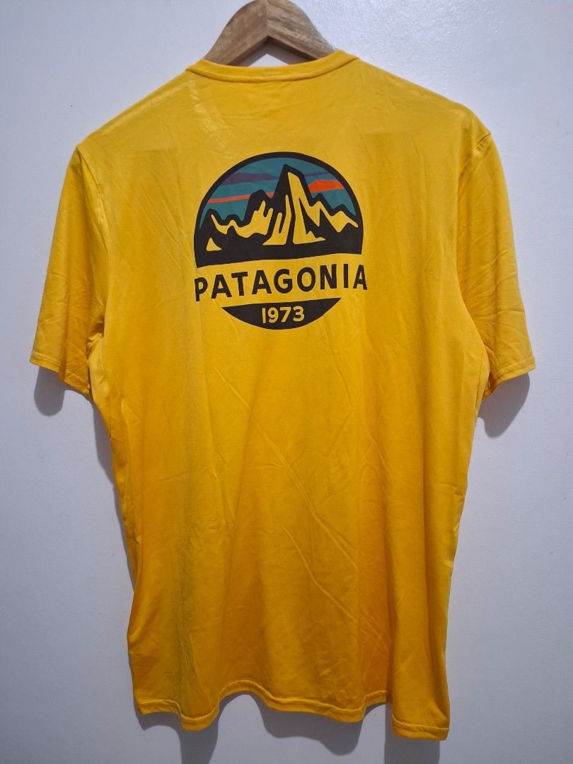 Patagonia size med (Category: Tshirts & Polo Shirts ) located in Tarlac. Submitted by christopher.24 (Listing ID 1463872907, Image 3). Description: excellent condition legit.