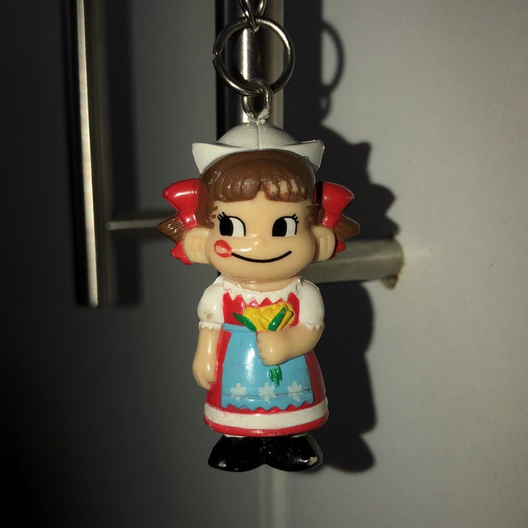 Peko Keychain Charm (Category: Figurines & Statues) located in Arayat. Submitted by oriscart (Listing ID 1463831703, Image 2). Description: - with scratches - keychain.