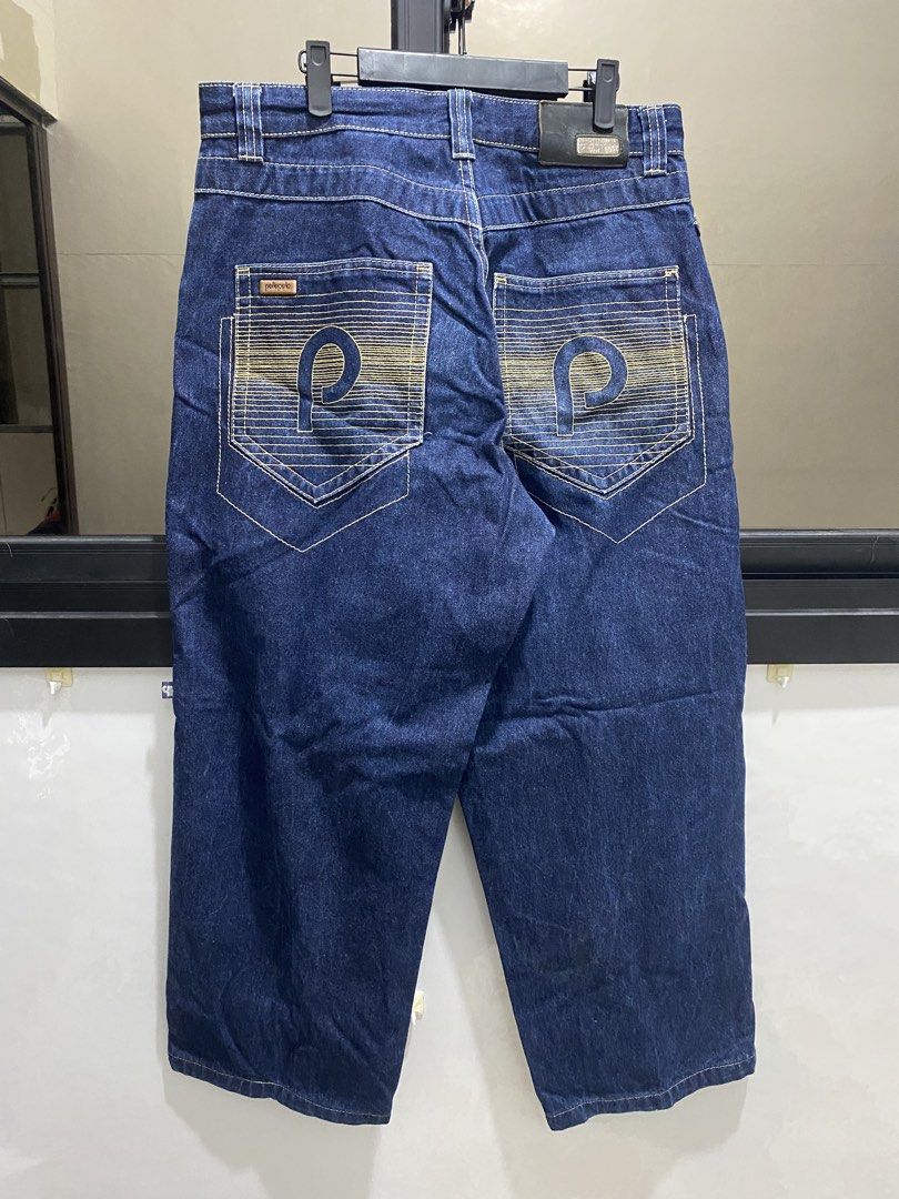 Pelle pelle (Category: Jeans) located in Manila. Submitted by hell_market (Listing ID 1463894650, Image 1). Description: .