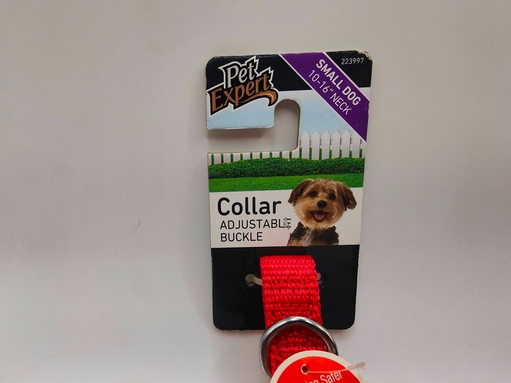 Pet Expert - Collar - Adjustable Buckle (Category: Homes & Other Pet Accessories) located in Las Pinas. Submitted by ricns (Listing ID 1463829632, Image 2). Description: Please Read The Entire Ads Before Inquiring Pakibasa Muna Ang Buong Patalastas Bago Mag Tanong Frequently Asked Questions : - HM / How Much? = 100 / 450 / 600 Pesos - LP / Last Price? = Fix - Location? = Josefina Compound, Las Pinas Price : Pet Expert - Collar - Adjustable Buckle