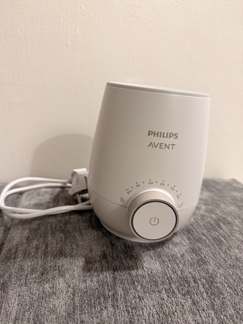 Philips Avent fast Bottle Warmer (Category: Breastfeeding & Bottle Feeding) located in Manila. Submitted by shaina0902 (Listing ID 1463775188, Image 1). Description: - Heats milk and food quickly - Simple dial control for easy temperature setting - Ideal for busy parents - Compact design saves counter space - No box forgot to keep it - Used only for 1 month .