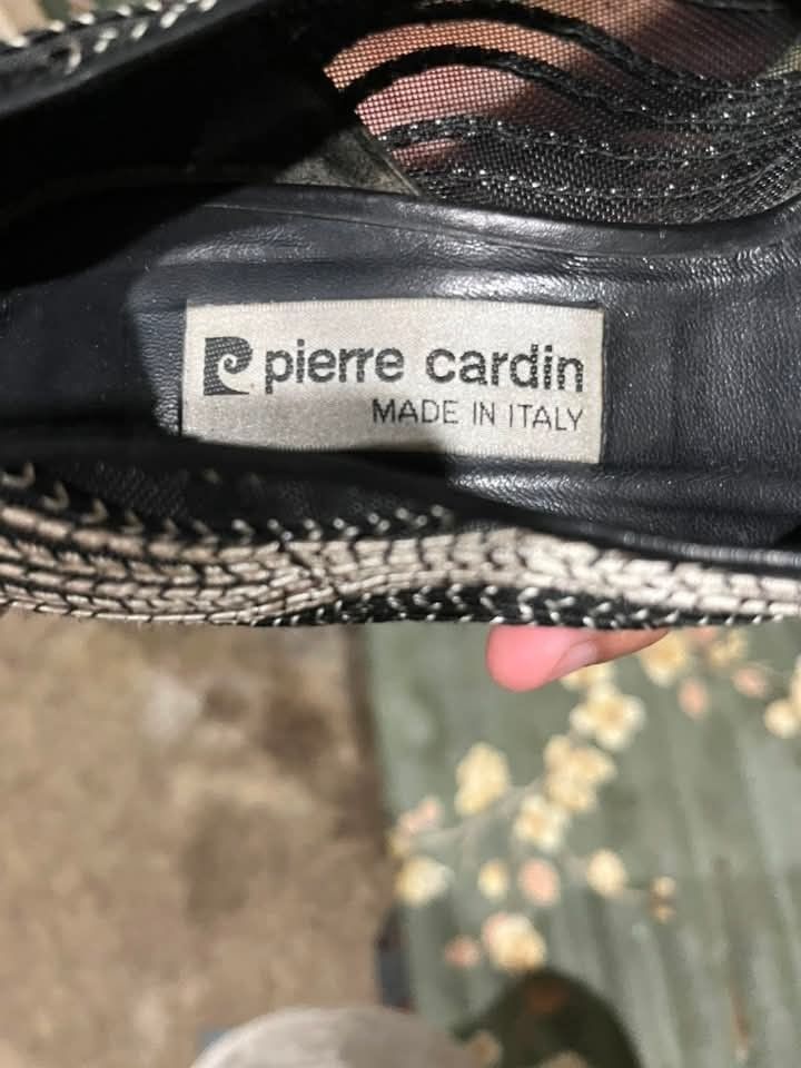 Pierre Cardin 1990s Embroidered Mesh Heels (Category: Heels) located in Sindangan. Submitted by waterbop (Listing ID 1463896573, Image 2). Description: Pierre Cardin 1990s Embroidered Mesh Heels 4,000 free ship ( negotiable) Very Good Condition — with flaws Issue ( kindly check the pics i attached) SIZE 36 ON TAG / 5.5 - 6 LOC ZAMBOANGA DEL NORTE.