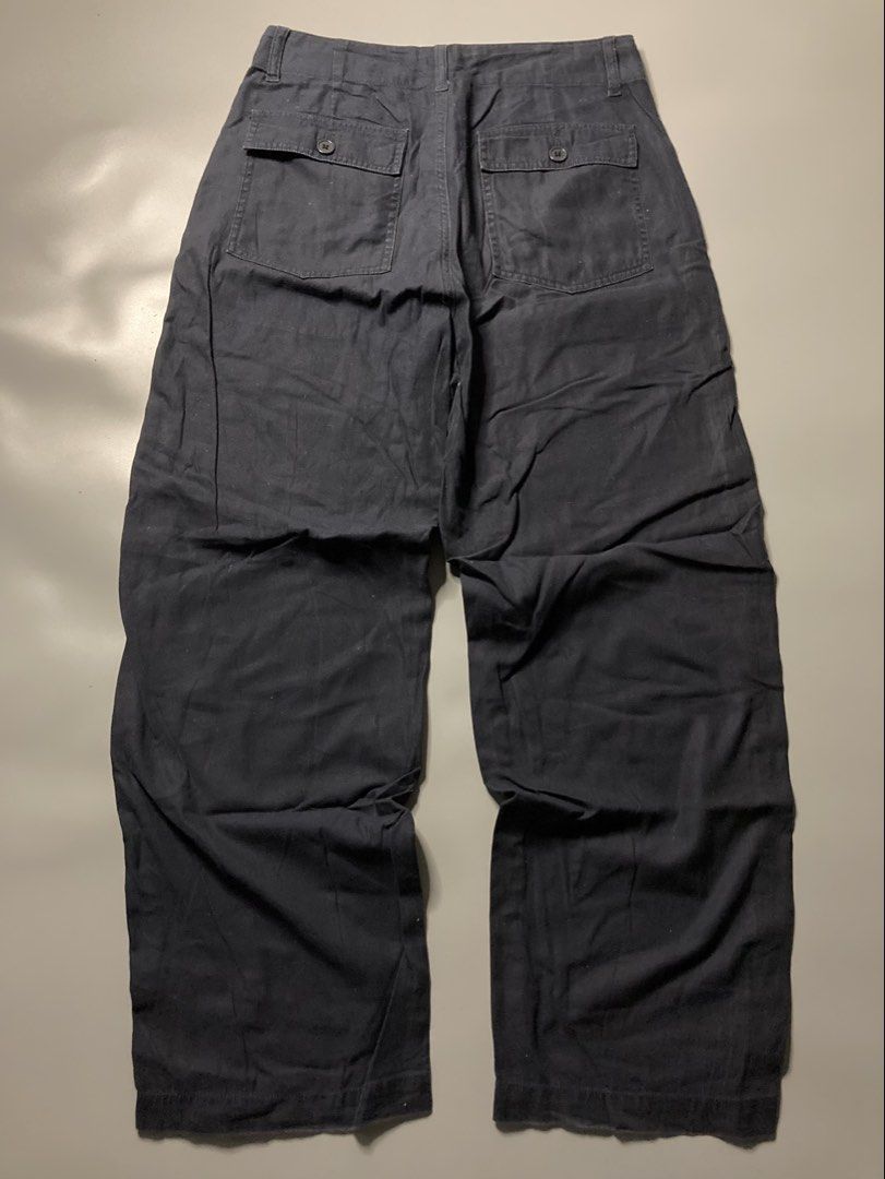 Pink Adobe Japanese Baker Pants (Category: Trousers) located in Malaybalay. Submitted by spl3ndd_artifacts (Listing ID 1463778673, Image 2). Description: Pink Adobe Japanese Baker Pants Waist 30 Length 40 Hem 9.