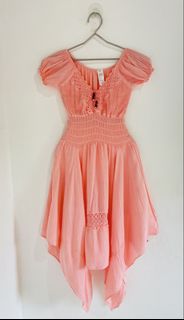 (Category: ) located in . Submitted by yourcloset1001 (Listing ID 1463900691, Image 1). Description: .