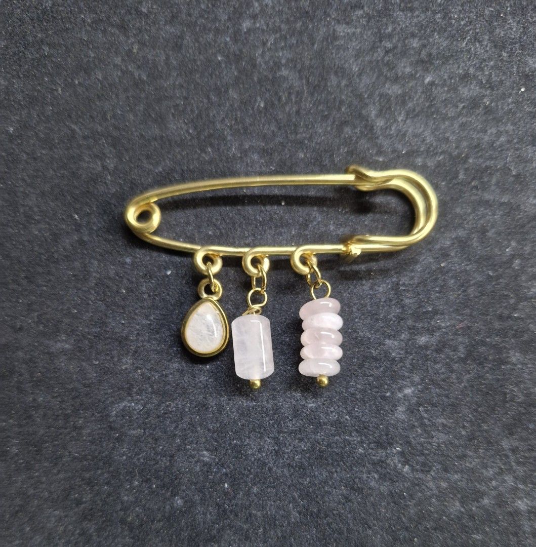 Pink Stone Pin Brooch (Category: Brooches) located in Taguig. Submitted by mommaschoice (Listing ID 1463903100, Image 1). Description: Brand New Ships nationwide.