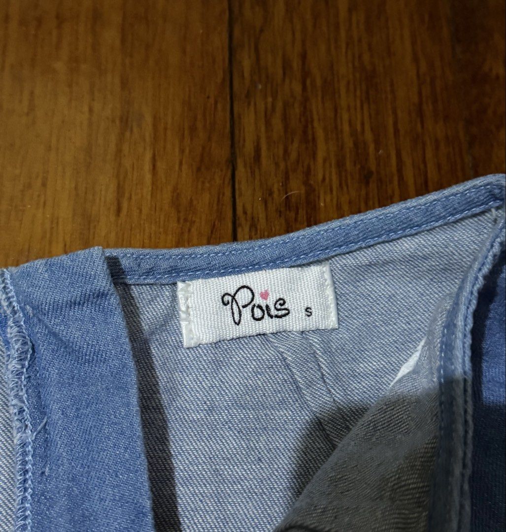 Pois Denim Skirt Size S (Category: Skirts) located in Paranaque City. Submitted by declutternsell.729 (Listing ID 1463773805, Image 2). Description: - Pois blue denim skirt - Size S - Raw hem detail - Distressed front seam - Zipper closure at the back - Fun and casual, great for everyday wear.