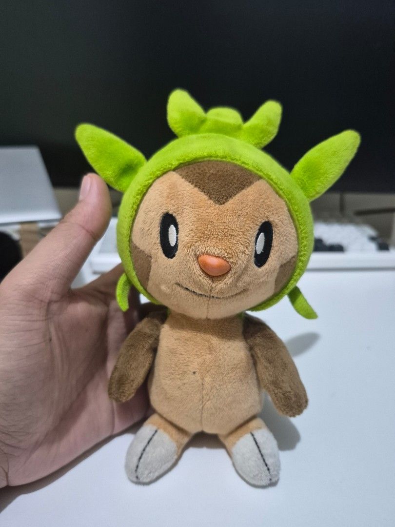 Pokemon Center Chespin Plushie (Category: Plushies & Soft Toys) located in Binangonan. Submitted by oyiebhoy (Listing ID 1463789807, Image 1). Description: - Brand: Banpresto - Color: Yellow and Blue - Origin: Made in Vietnam - Material: Soft and cuddly plush - Ideal for: Collectors and fans.