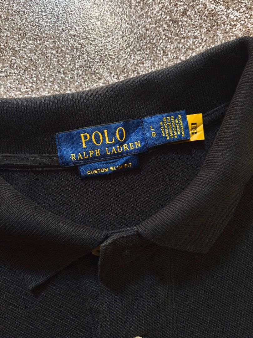Polo Ralph Lauren (Category: Formal Shirts) located in Polanco. Submitted by aldrin.25 (Listing ID 1463811026, Image 2). Description: dimes 21.5 width x 27-29 length authentic scannable QR code no issue no kupas 9.4/10 color rate.