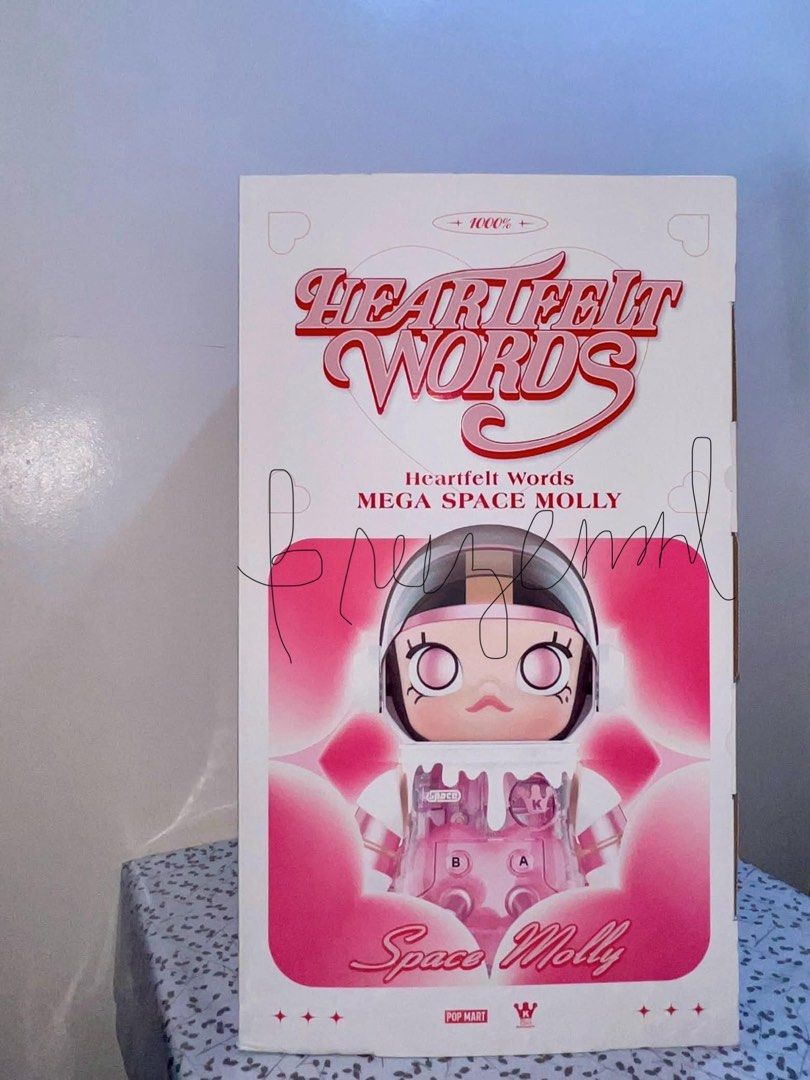 Popmart Mega Space Molly Heartfelt Words 1000% (Category: Designer & Blind Box Toys) located in Quezon City. Submitted by kikayandbeyondbybreezemnl (Listing ID 1463904368, Image 2). Description: Opened to confirm but brand new. Unused. Brown box included..