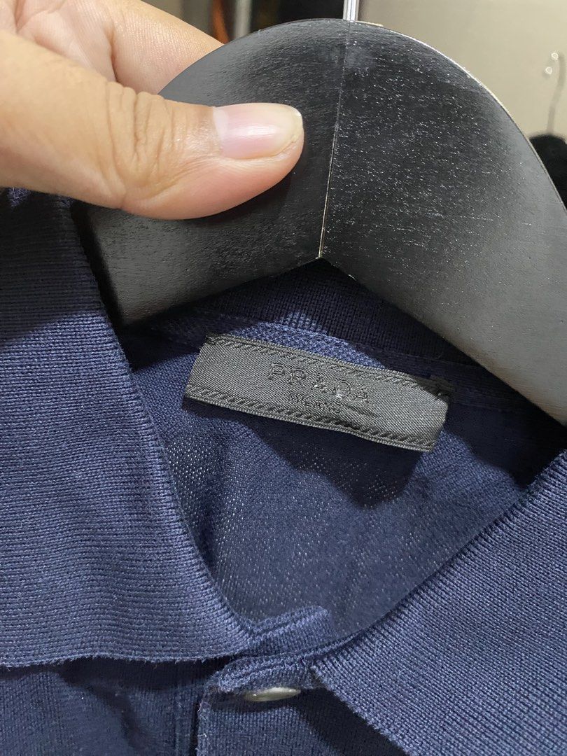 Prada (Category: Shirts) located in Manila. Submitted by vizcarrach03925 (Listing ID 1463895315, Image 3). Description: .
