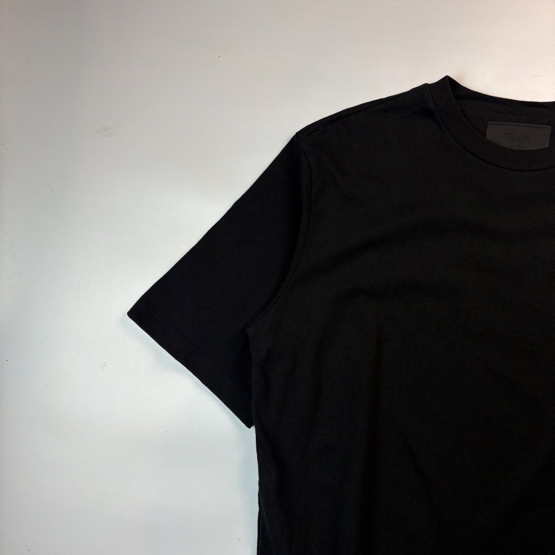 PRADA EMBOSSED LOGO (Category: Luxury Apparel) located in Manila. Submitted by johnandrei17422 (Listing ID 1463780743, Image 3). Description: .