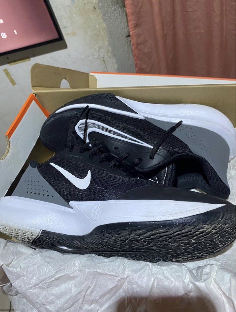 PRECISION 7 (ORIGINAL) (Category: Casual Shoes) located in Manila. Submitted by cajucom_ace (Listing ID 1463779426, Image 2). Description: Used once in game Have receipt.