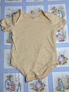 (Category: ) located in . Submitted by thriftydee.tots (Listing ID 1463881369, Image 1). Description: .
