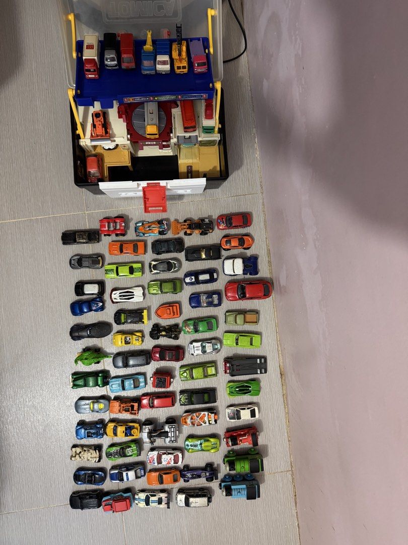 Preloved cars (Category: Kids Toys) located in Quezon City. Submitted by nicoyazawa (Listing ID 1463874736, Image 3). Description: Take all my preloved cars Tomica Hot wheels Tonka Mattel .