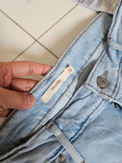 (Category: ) located in . Submitted by rewear_withlove (Listing ID 1463746906, Image 1). Description: .