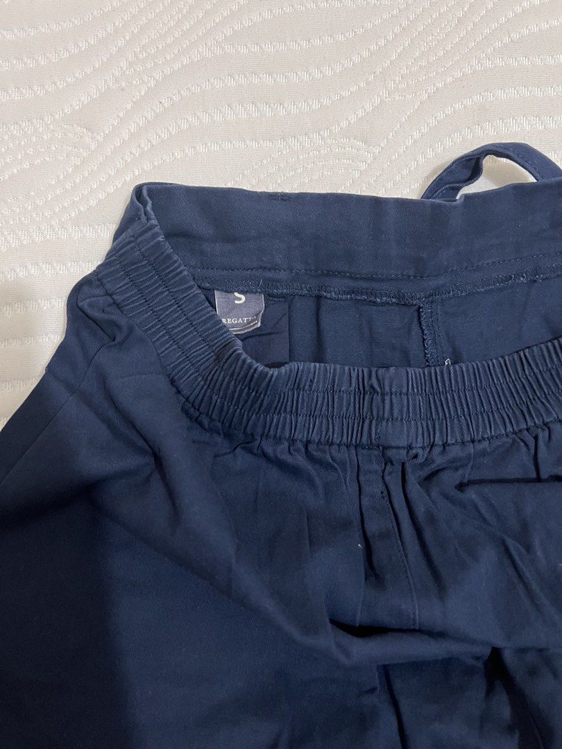Preloved Wide Leg Trousers (Category: Other Bottoms) located in Kawit. Submitted by morgakarren19 (Listing ID 1463811978, Image 3). Description: Brand: Regatta Used twice (Like New) Navy Blue Wide Leg Trousers Size: Small W: 28-32 inches L: 30 inches Leg Hole:11 inches.