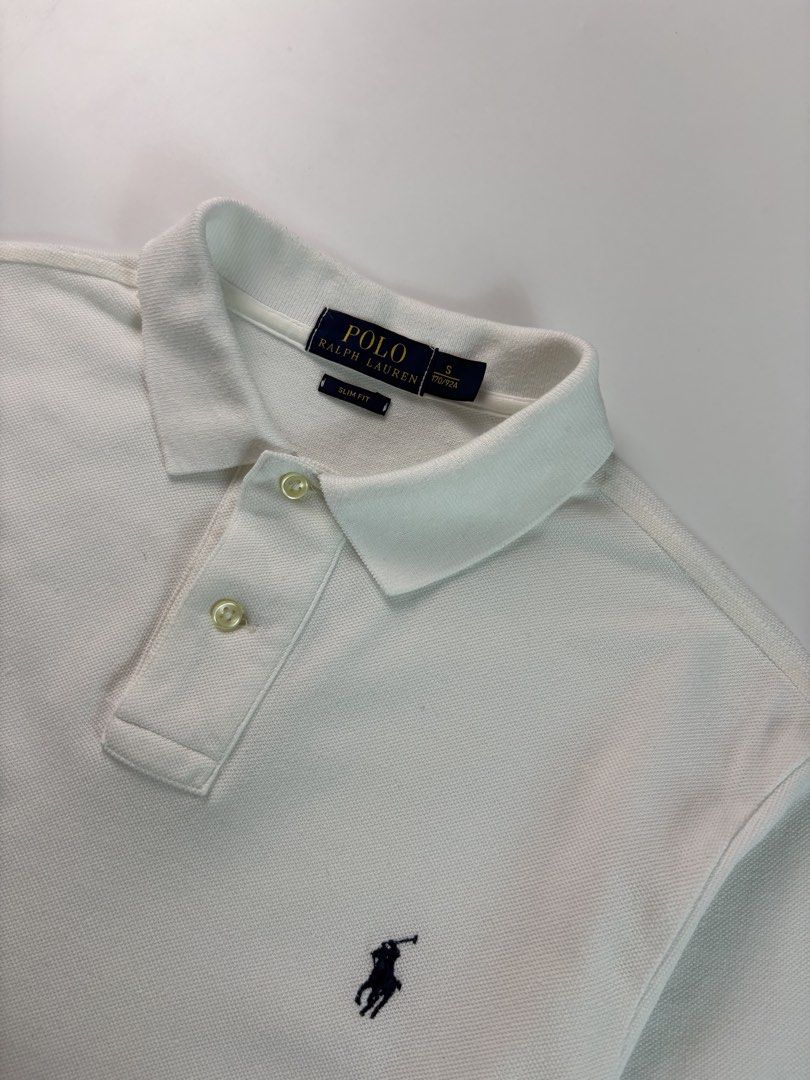 PRL White polo gold (Category: Tshirts & Polo Shirts ) located in Tayabas. Submitted by thedecentoutfits (Listing ID 1463893948, Image 2). Description: PRL White polo gold Size S, 18x25-26 Color rate - 9.7/10 As new condition.
