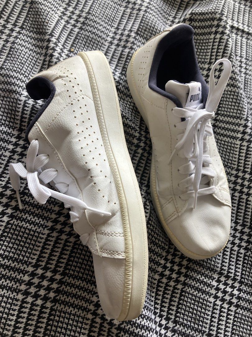Puma smash perforated (Category: Sneakers) located in Angeles City. Submitted by jnwsurplus (Listing ID 1463777212, Image 3). Description: Plsss see pictures Freeship na.