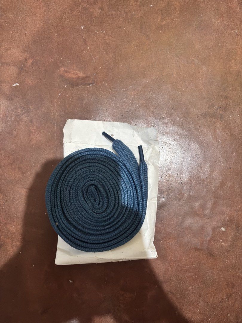 PUMA Suede XL (BLUE) (Category: Sneakers) located in Tacurong. Submitted by nicoo1 (Listing ID 1463874773, Image 3). Description: BRAND NEW CONDITION. Never been fully used, but tried on several times. It comes with extra laces. NOT THRIFTED BOUGHT FROM PUMA ORANGE APP NO BOX.