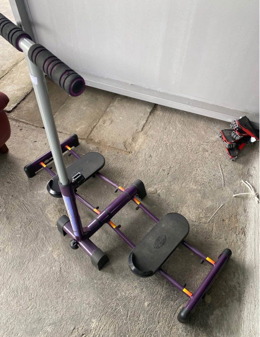 Purple Leg Fitness Machine (Category: Cardio & Fitness Machines) located in Carmona. Submitted by myy_yy (Listing ID 1463807004, Image 3). Description: .