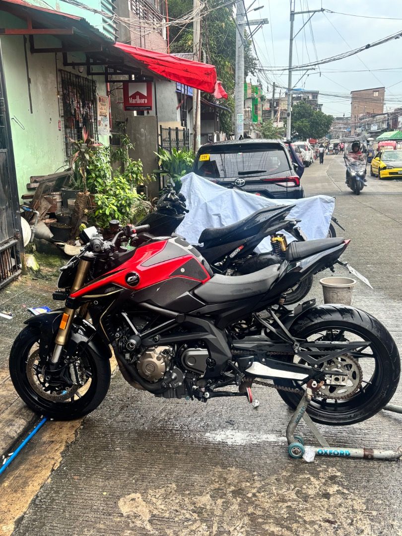 QJ motor SRK 600 GS (Category: Motorbikes for Sale) located in Caloocan City. Submitted by iampodave0620 (Listing ID 1463895749, Image 2). Description: QJ motor. SRK600 inline 4 2025 model 6400 lng ang odo Mini Driving Light Side stand enlarger Brembo Caliper F/R Brembo Break Master Marzocchi front forks KYB rear Shock Dual ABS Rizoma side mirror (Dynamic) Original Spool Slider Guard Keyless Reg until 2028 Last May 2026 PMS may resibo po galing C