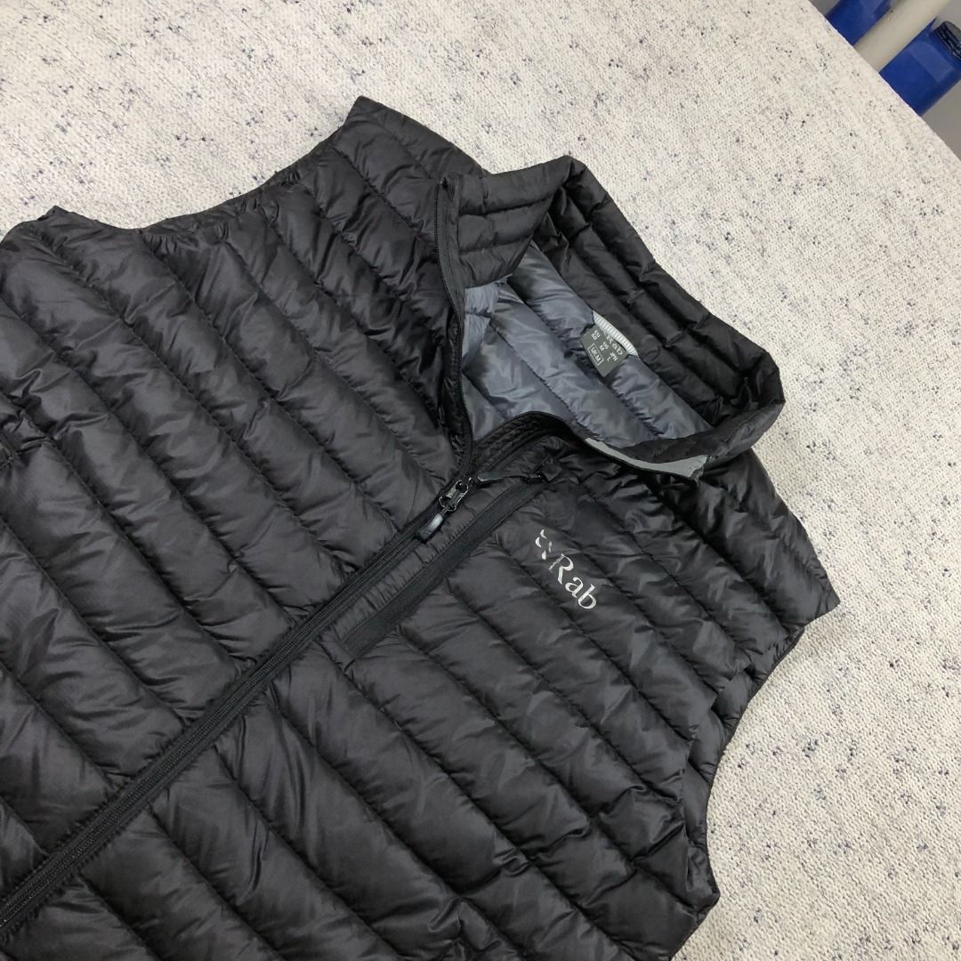 RAB UK Microlight Vest Gillet Down Size Black Size Medium (Category: Coats, Jackets and Outerwear) located in Santa Rosa. Submitted by sergids (Listing ID 1463748182, Image 1). Description: RAB UK Microlight Vest Gillet Down Size Black Size Medium Check fitting tops to ensure this fits you. Dimensions below are exact measurements, see pics as well for comparison. 9/10 Condition and Colorway Dimensions: Check pic slide for actual size and dimensio