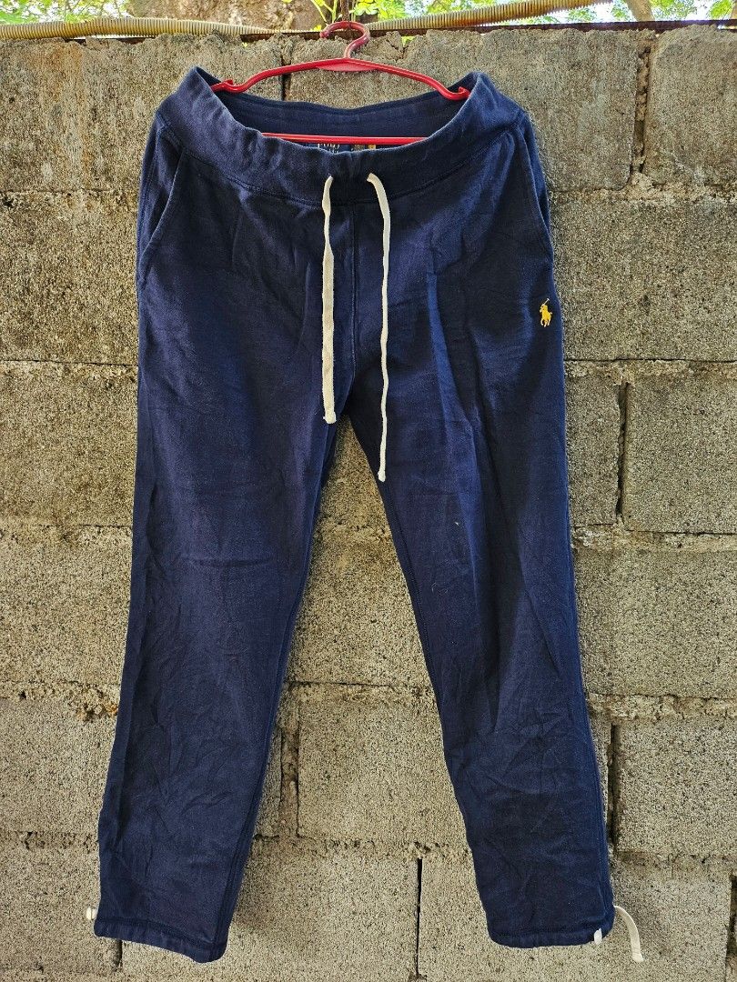 RALF LAUREN BLUE FLEECE PANTS (Category: Joggers) located in Asingan. Submitted by w.e.thrift (Listing ID 1463765123, Image 1). Description: RALF LAUREN BLUE FLEECE PANTS MEDIUM TO LARGE SIZE 32 TO 34 WAISTLINE 40 LENGHT EXCELENT CONDITION NO ISSUE EXCELENT COLOR RATE 480 +SF LOC.PANGASINAN J&T COURIER PAYMENT 1ST DM ME.