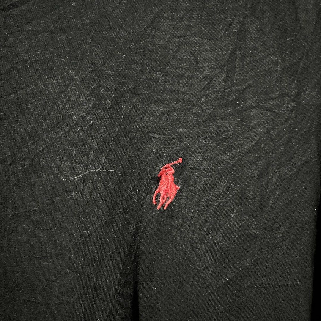 RALPH LAUREN V NECK (Category: Activewear) located in Naga. Submitted by goodfinds_only.v1 (Listing ID 1463771861, Image 3). Description: FOR SALE -POLO RALPH LAUREN V-NECK SIZE:MEDUIM MEASUREMENTS WIDTH:24 INCHES LENGTH:27 INCHES COLOR RATE:10/10 EXCELLENT CONDITION NO FLAWS DM ME TO PURCHASE! LOCATION:NAGA CITY BICOL.