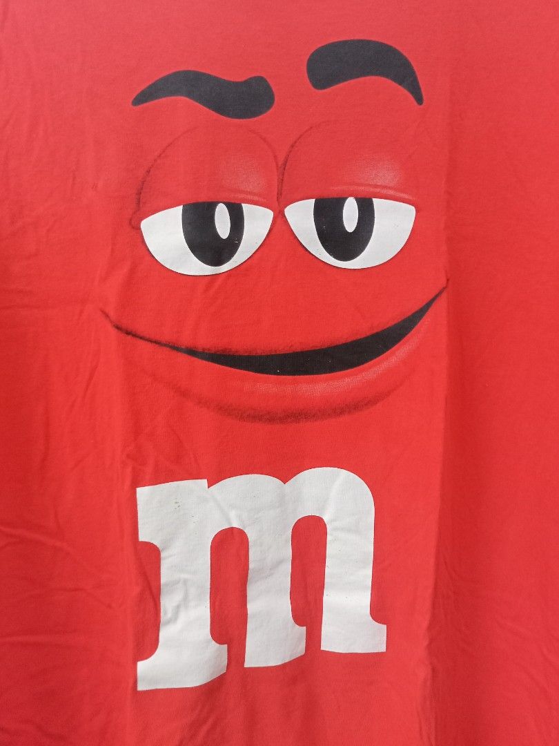 Red M&M's Graphic T-Shirt (Category: Tshirts & Polo Shirts ) located in Quezon City. Submitted by kmbthrift19 (Listing ID 1463882837, Image 2). Description: FS M&M TSHIRT IN EXCELLENT CONDITION PRICE IS STILL NEGOTIABLE JUST PM FOR MORE INFORMATION THANKS .