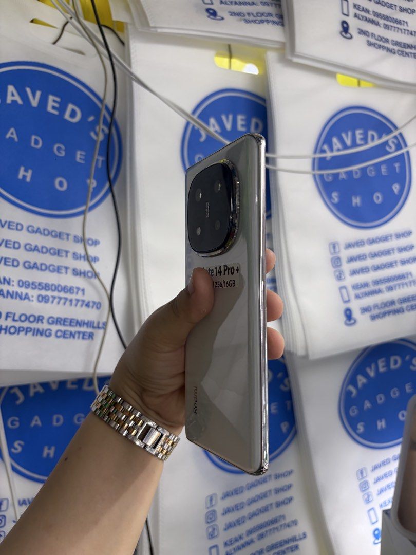 Redmi Note 14 Pro Plus 256/16gb FU CN Variant No issue (Category: Android Others) located in San Juan City. Submitted by javedsgadgetshop (Listing ID 1463906675, Image 3). Description: INSTALLMENT OPTIONS : SPAY LATER / GGIVES / CREDIT CARD / SKYRO / HOMECREDIT (BRANDNEW) QUICK INFO! ✖️ ➡️ Redmi Note 14 Pro Plus ➡️ 256/16gb ➡️ White Color ➡️ CN Variant ➡️ 95% Makinis & Good BH ➡️ Factory Unlock ➡️ WITH FREE CASE AND CHARGER 🤝 We accept swap | Tr