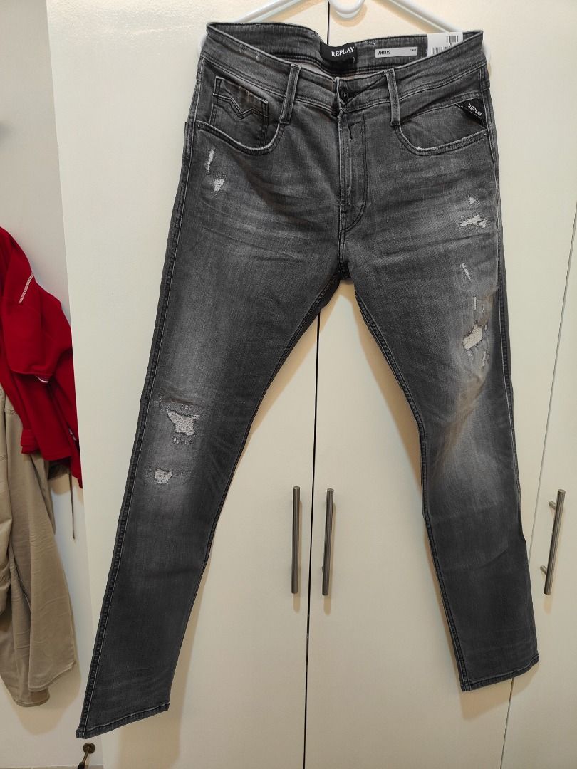Replay Anbass Jeans Pants (Category: Jeans) located in Las Pinas. Submitted by ricns (Listing ID 1463874065, Image 1). Description: Please Read The Entire Ads Before Inquiring Pakibasa Muna Ang Buong Patalastas Bago Mag Tanong Price : - 8,500 Pesos ( Slightly Negotiable ) - 13,500 Pesos ( Market Price ) Payment Thru : - Cash, BDO, BPI, RCBC, Security Bank, CIMB, UNO Bank, GCash Or Paymaya Replay Anbass Jeans Pants - 99% Cotton, 1% Elastane. - Wit