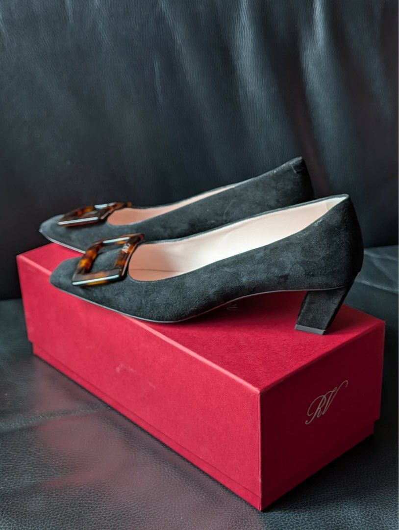 Roger Vivier (Category: Heels) located in Quezon City. Submitted by kevintejano (Listing ID 1463870787, Image 2). Description: FOR SALE: Roger Vivier Size 37.5 EU Condition: Used once RFS: Wrong size bought in May 2026 Current retail price is at ₱64k Selling for only ₱52k Meet-ups at Robinsons Magnolia/Gilmore Area/Greenhills/Pasig by scheduling Cash/Bank Transfer/Gcash .