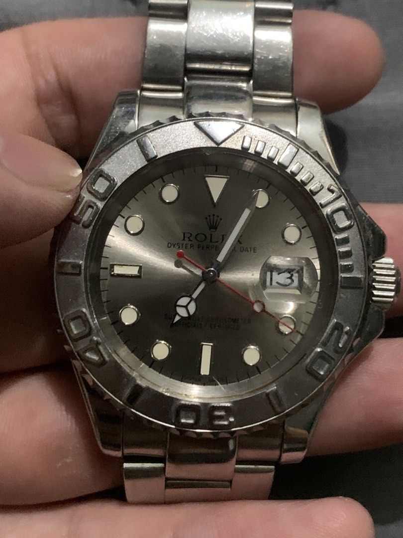Rolex Yacht-Master superclone (Category: Luxury Watches) located in Caloocan City. Submitted by marrional97863 (Listing ID 1463825982, Image 1). Description: - Rolex Oyster Perpetual Date Yacht-Master - Automatic movement - Stainless steel case and bracelet - Rotating bezel - Date window at 3 o'clock.