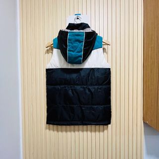 (Category: ) located in . Submitted by yg_supplies (Listing ID 1463784586, Image 1). Description: .