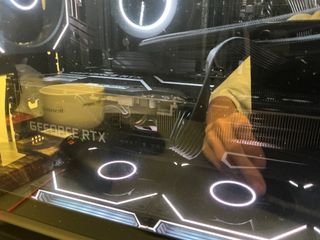 （分類：）位於 。 由 paxton1126 提交（商品編號 1463840121，圖片 1）。簡介： 。