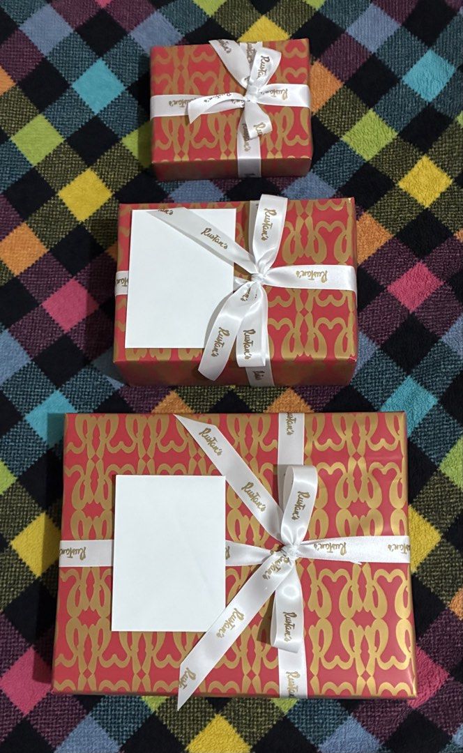 3 RUSTANS Gift wrapping supplies set - take ALL (Category: Everything Else Others) located in Muntinlupa City. Submitted by mystyle10 (Listing ID 1463748133, Image 1). Description: Click the pictures to see full image. Size indicated kindly decide if your item will fit on said measurements. Gift supplies: boxes, wrappers, ribbons, gift cards, tissues (1) SMALL box size: 13x10x4cm (1) SMALLMed box size: 17x12x8cm (1) MEDIUM box size: 26x20x6cm Not