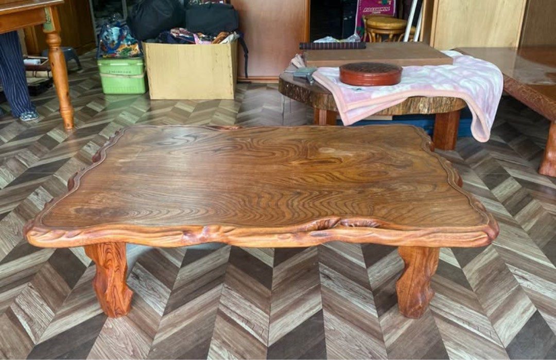 Rustic Solid Wood Low Center Table with Organic Edge (Category: Tables & Sets) located in Carmona. Submitted by myy_yy (Listing ID 1463803676, Image 3). Description: .