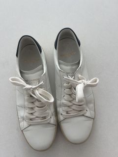 (Category: ) located in . Submitted by whattowear_sg (Listing ID 1463752936, Image 1). Description: .